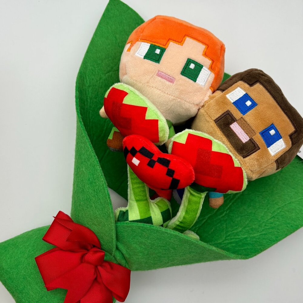 Minecraft Steve & Alex 13" Valentine's Day Plush Bouquet w Removable Figures NWT